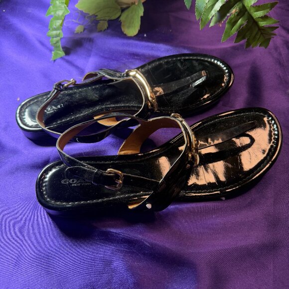 πCoach Caterine Black Leather Flat Slingback Thong Sandals Chainlink Logo 9.5B - Picture 5 of 14